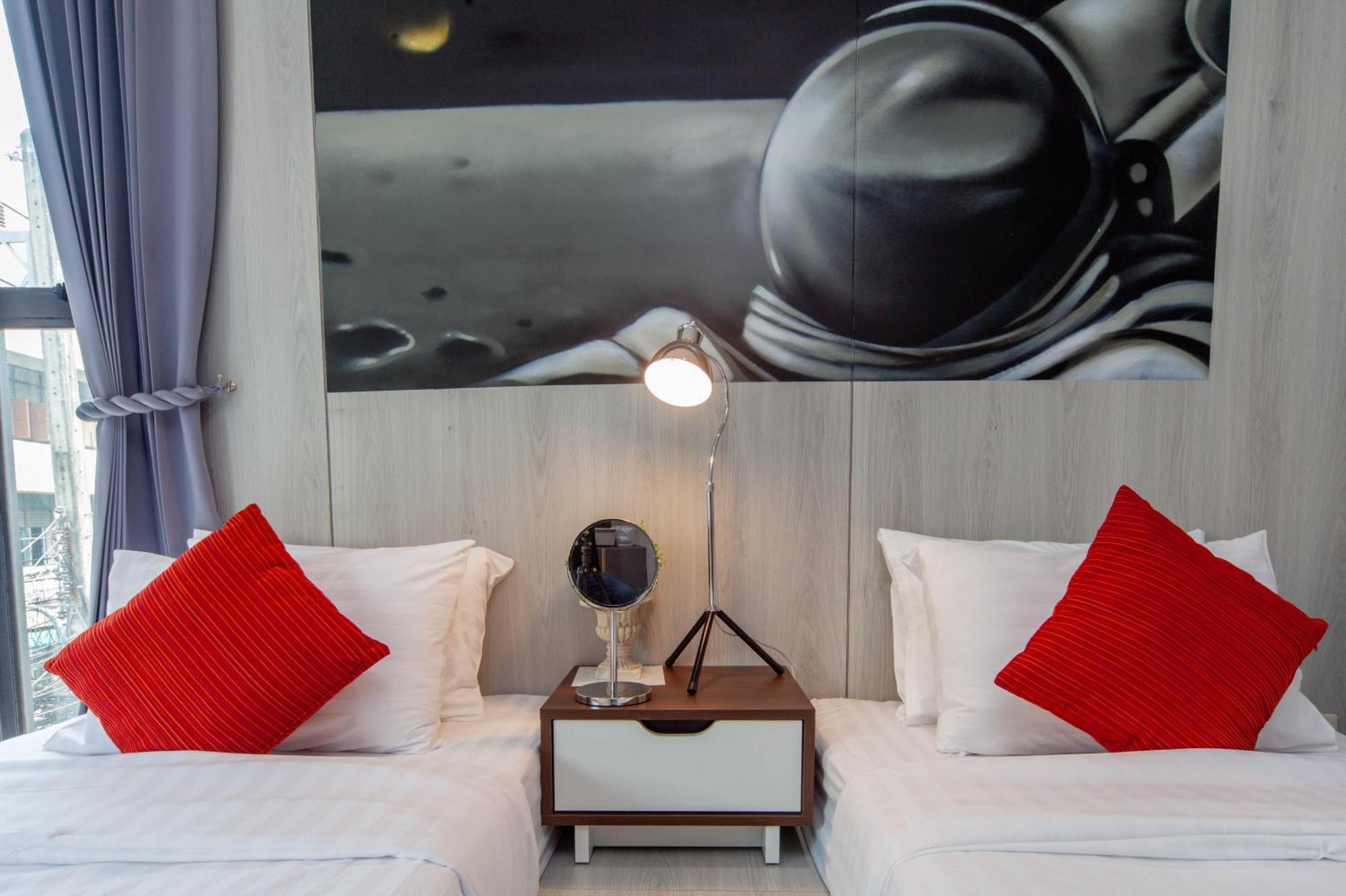 Хостел Sleep Walker Poshtel Чиангмай Экстерьер фото